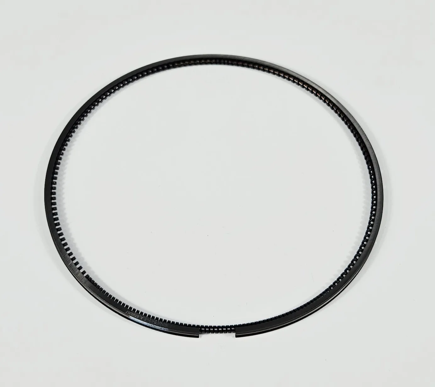 Кольцо поршневое маслосъемное Cummins М11 3102367