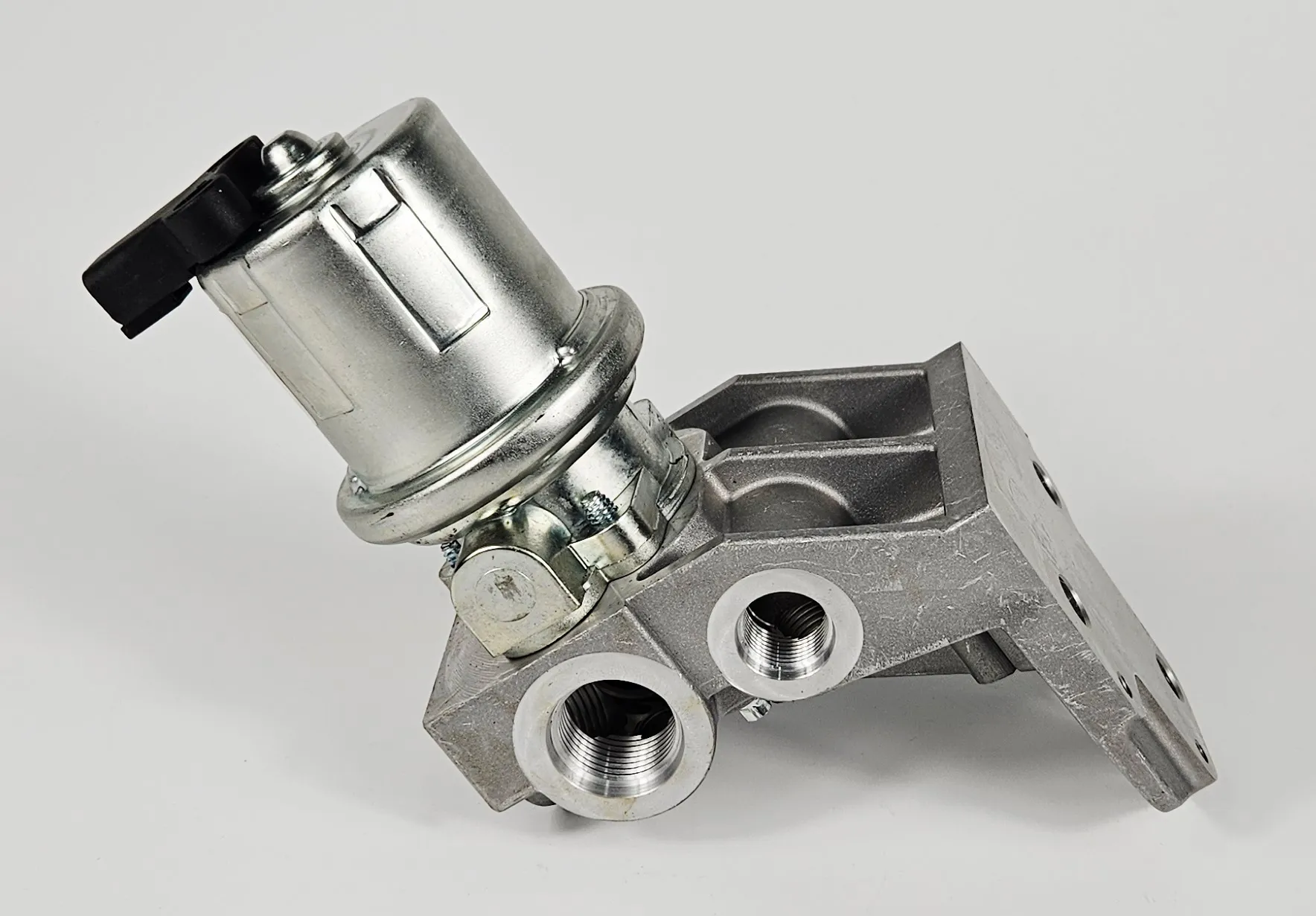 Насос подкачки топлива 12V Cummins ISC 3945501 4935005